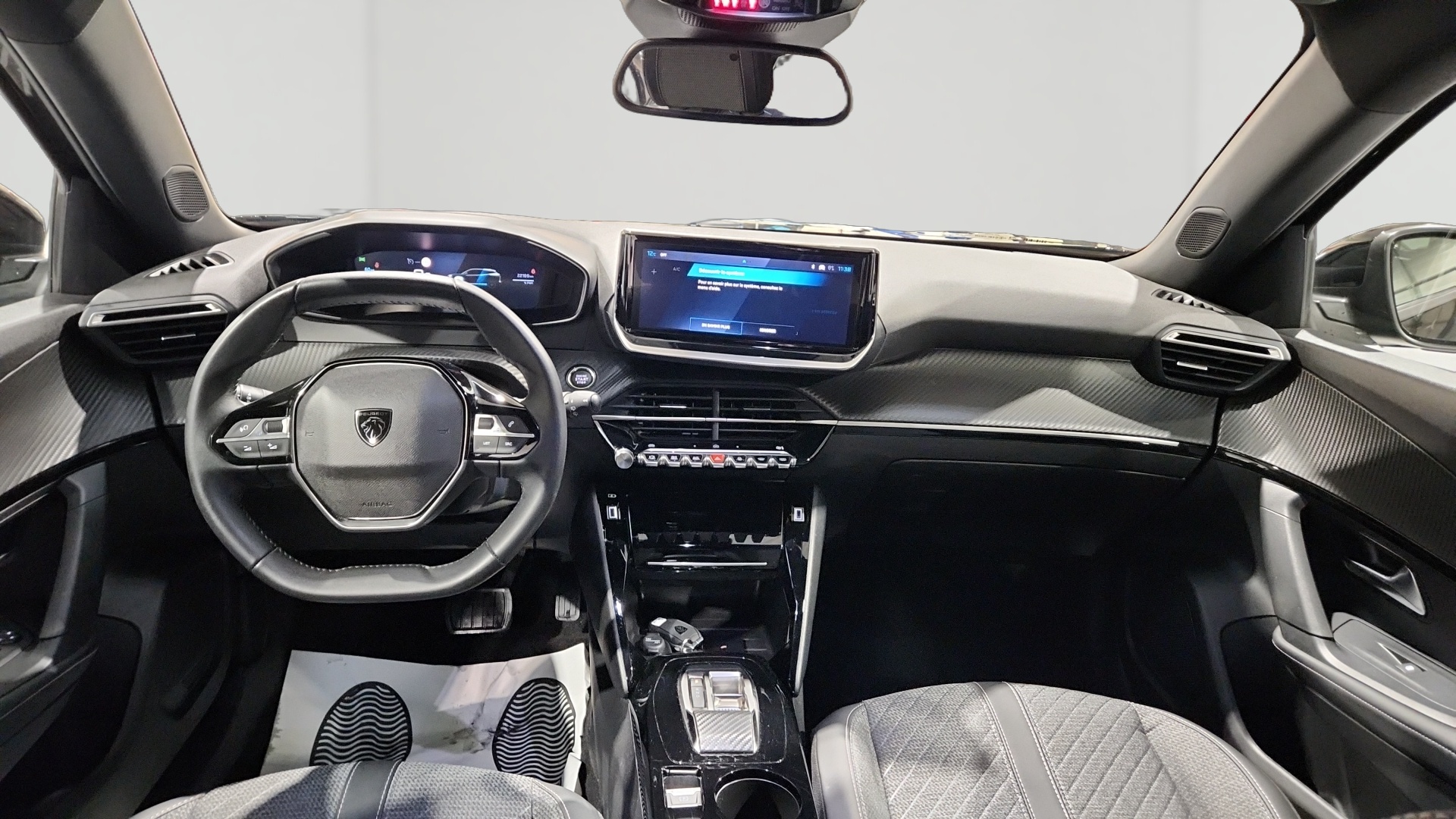 PEUGEOT 2008 Hybrid 145 ch e-DCS6 Allure - 5P