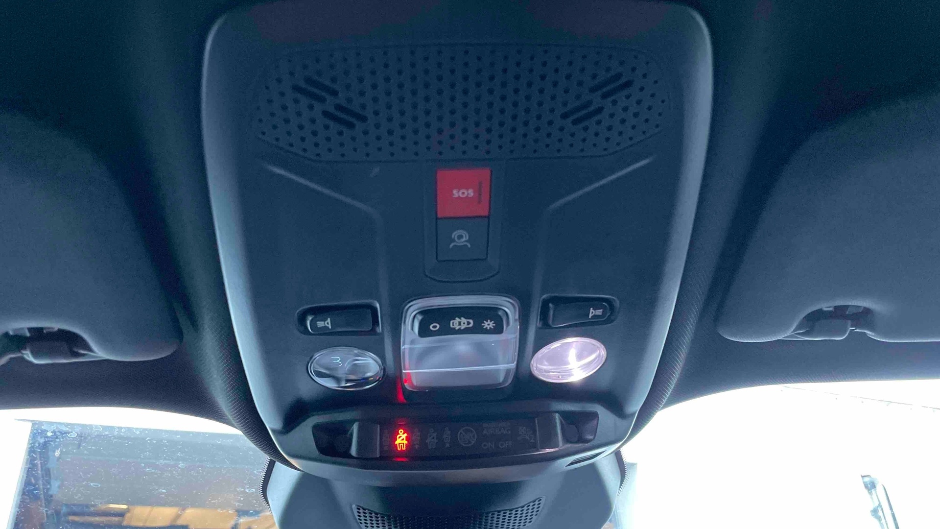 PEUGEOT 2008 Hybrid 145 ch e-DCS6 Allure