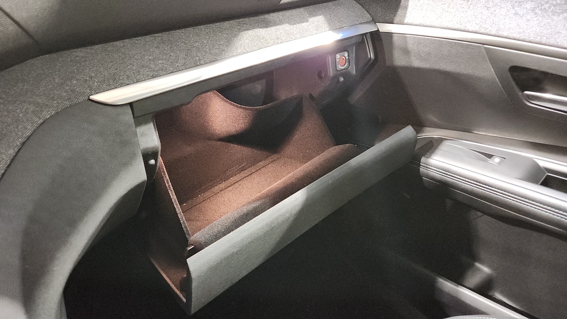 PEUGEOT 3008 PureTech 130ch S&S BVM6 Allure Pack