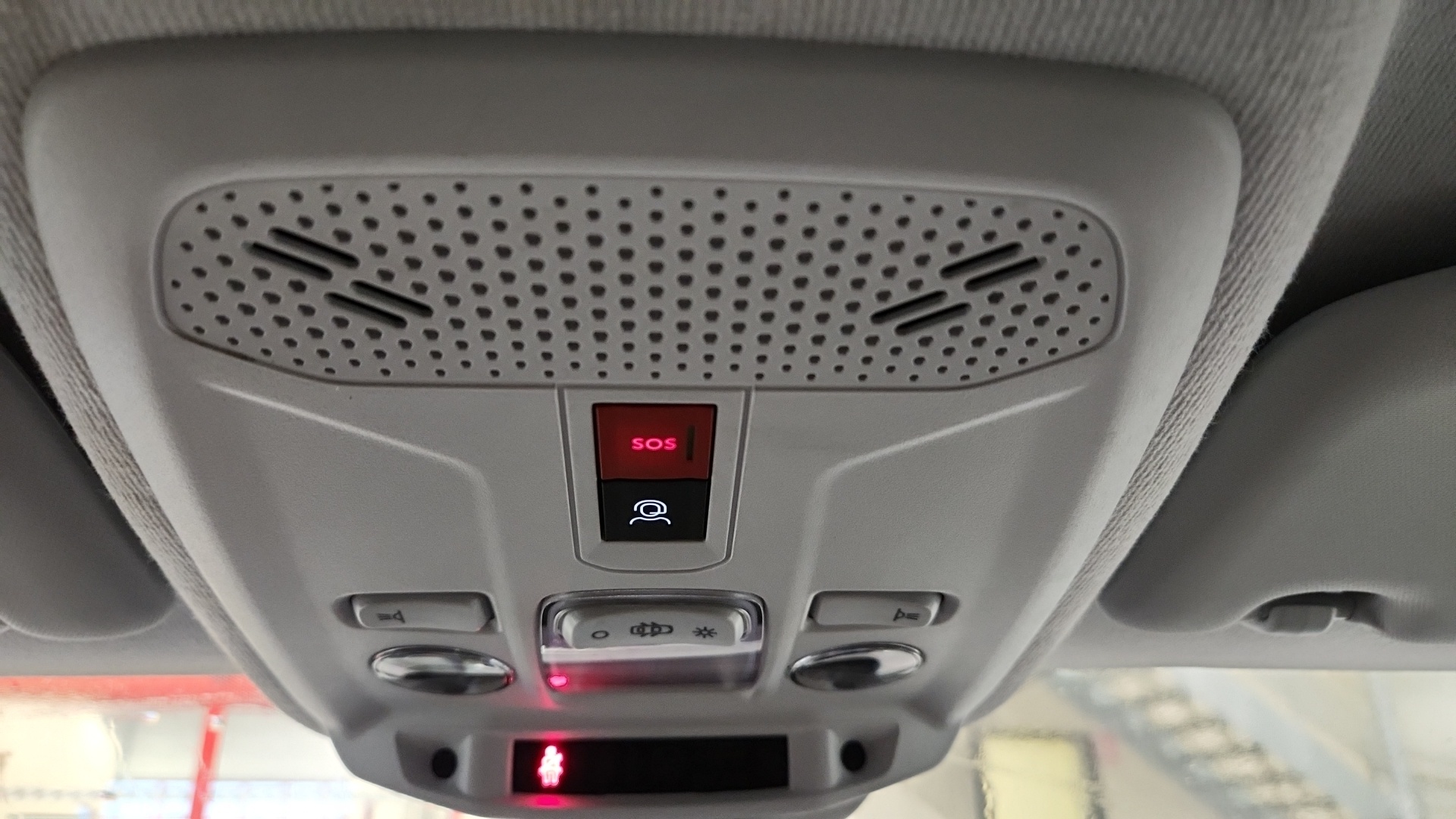 PEUGEOT 208 PureTech 100 S&S BVM6 Allure