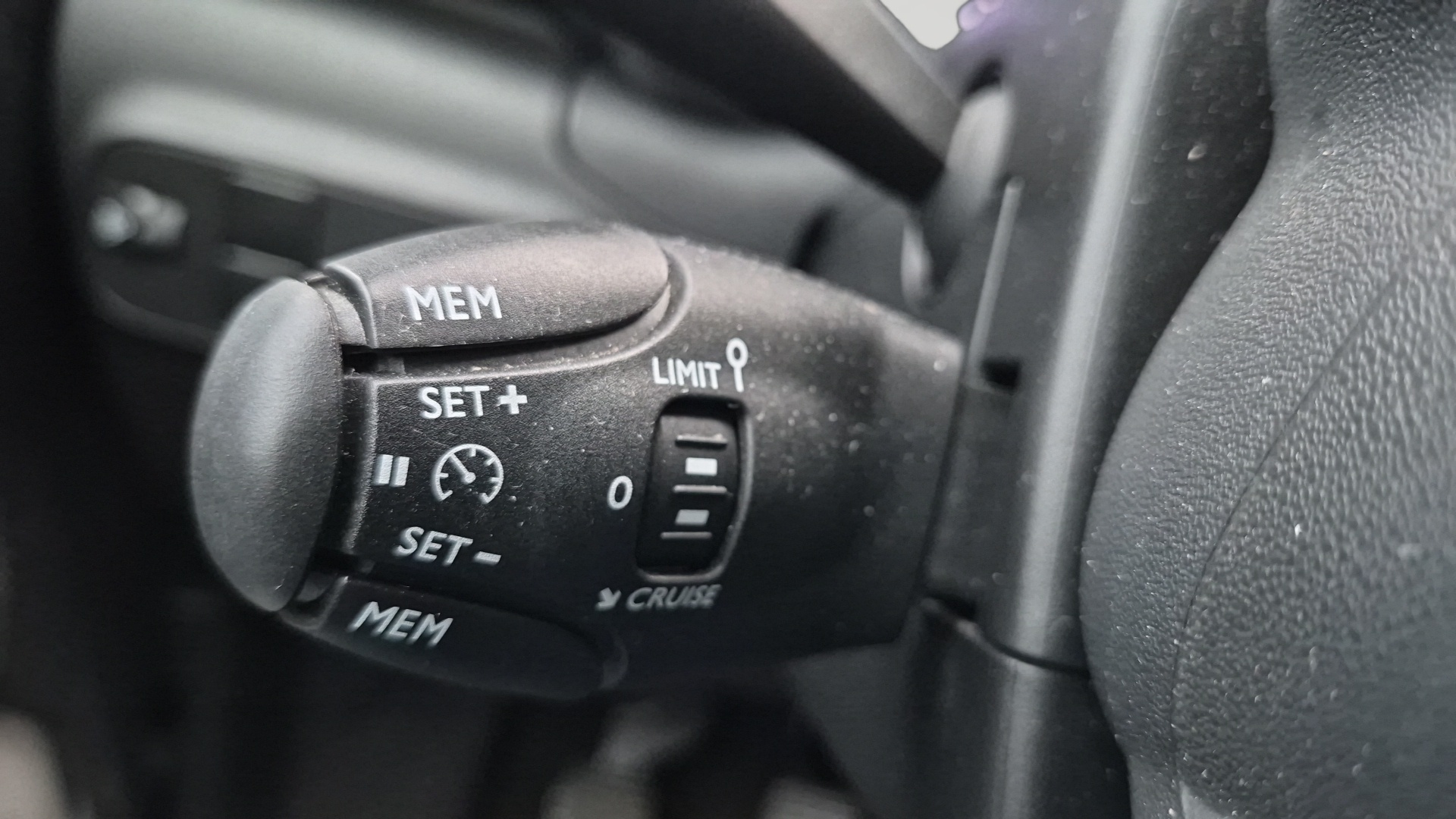 CITROEN C3 PureTech 110 BVM6 Plus