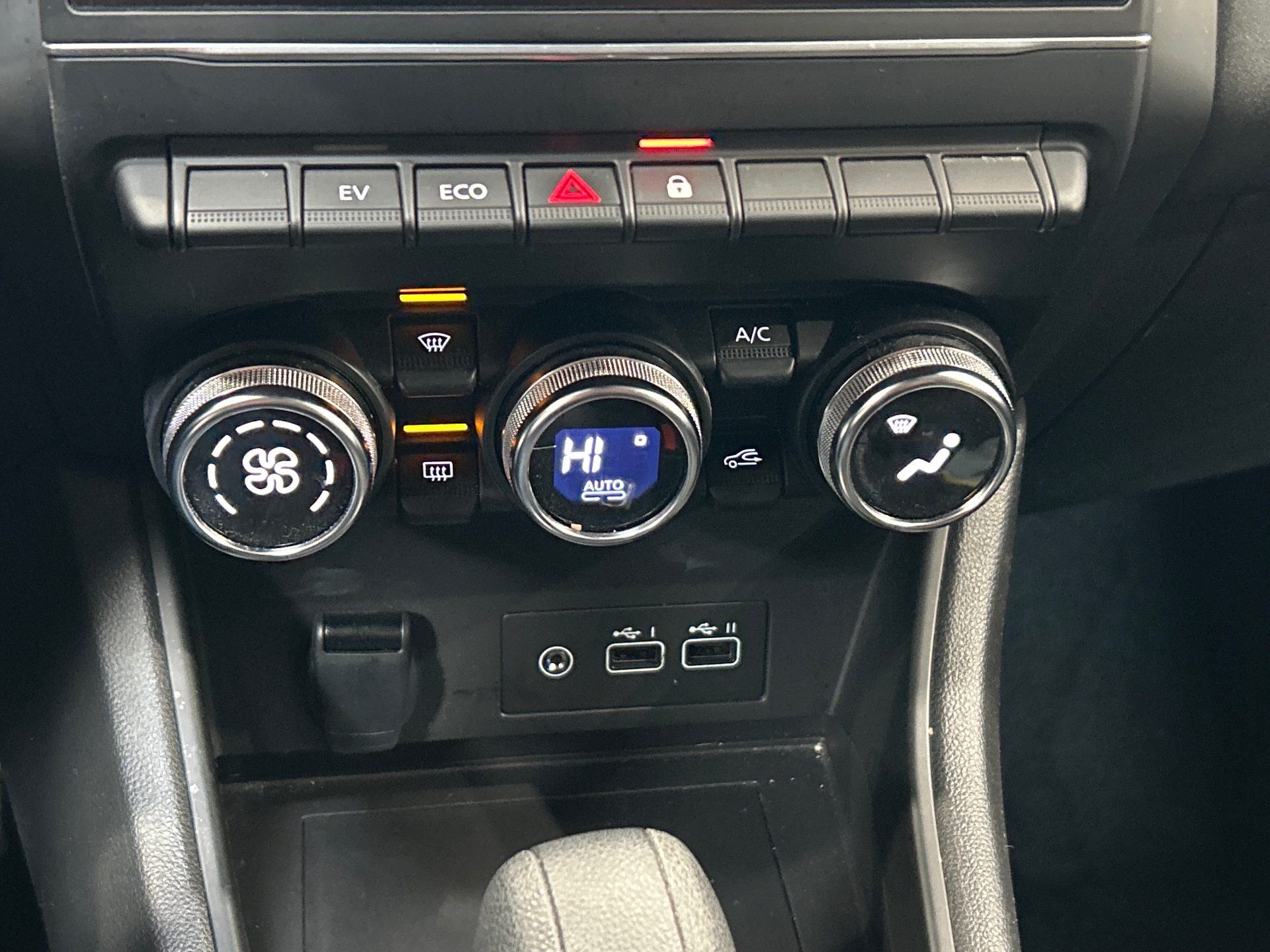 RENAULT CAPTUR E-Tech full hybrid 145 Evolution