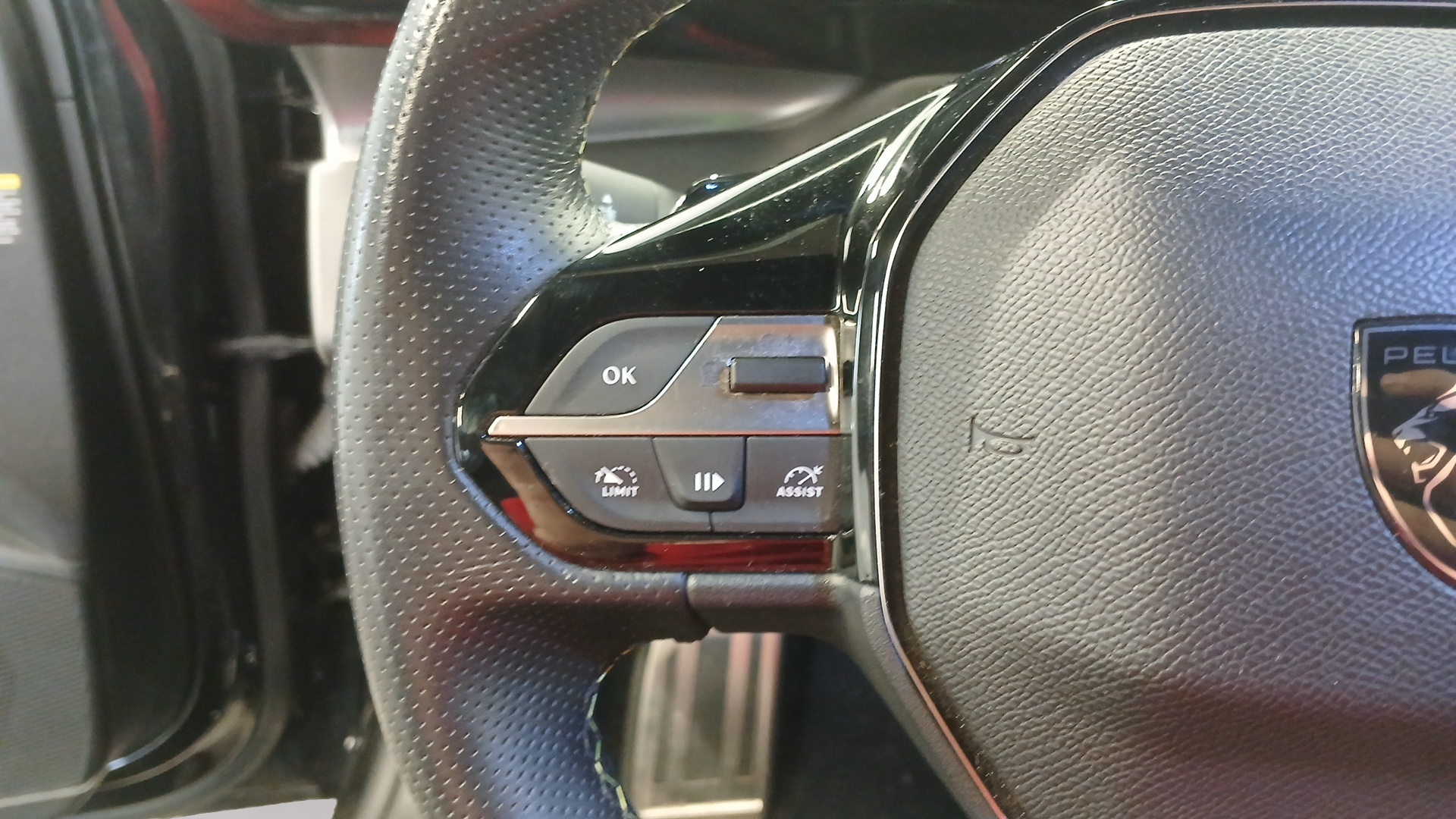 PEUGEOT 308 SW BlueHDi 130ch S&S EAT8 GT