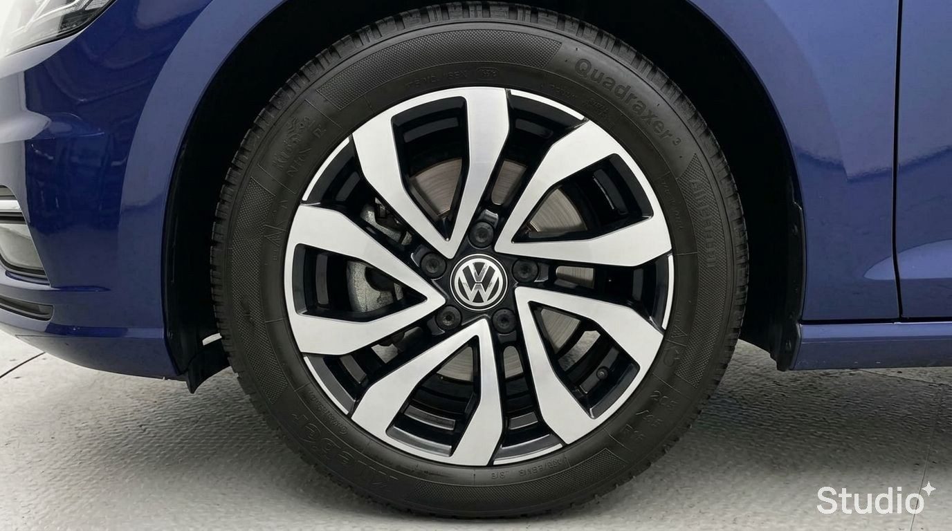 VOLKSWAGEN GOLF Active 1.5 ETSI OPF 130 DSG