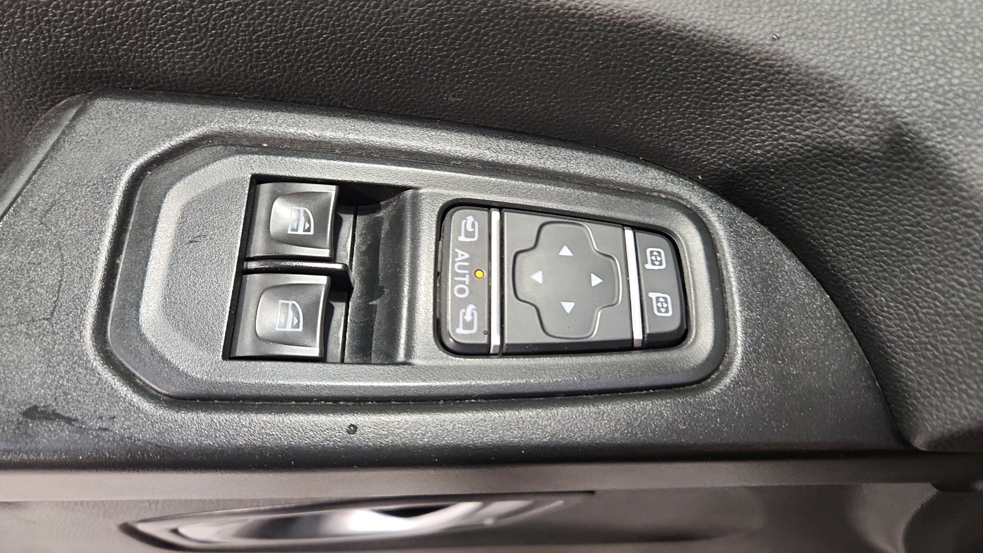 RENAULT TRAFIC FOURGON FGN L1H1 3000 KG BLUE DCI 150 EDC GRAND CONFORT - 4P