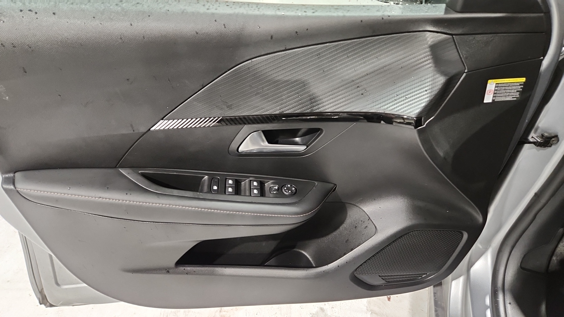 PEUGEOT 208 PureTech 100 S&S BVM6 Allure