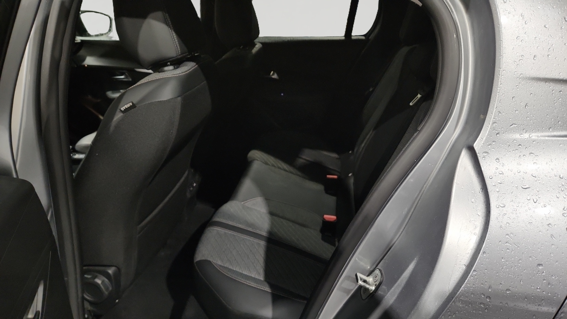 PEUGEOT 208 PureTech 100 S&S BVM6 Allure