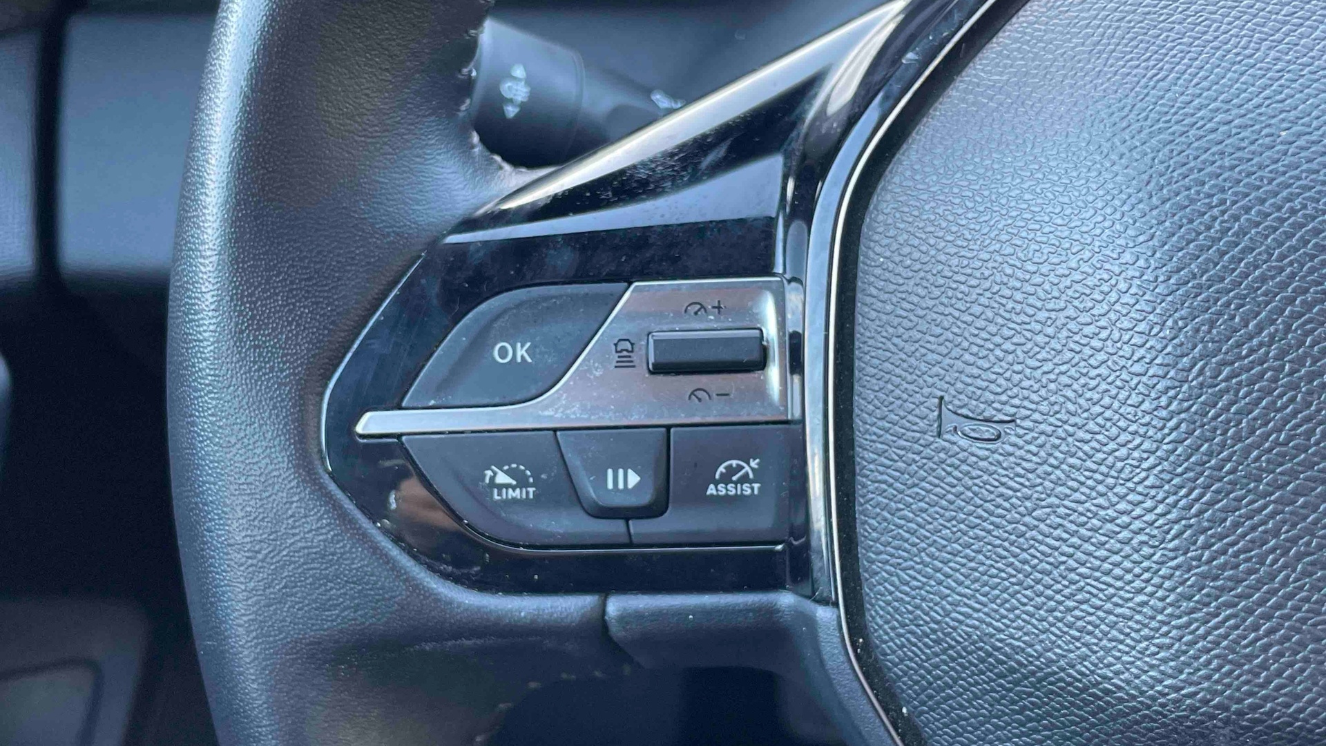 PEUGEOT 308 PureTech 130ch S&S BVM6 Active Pack