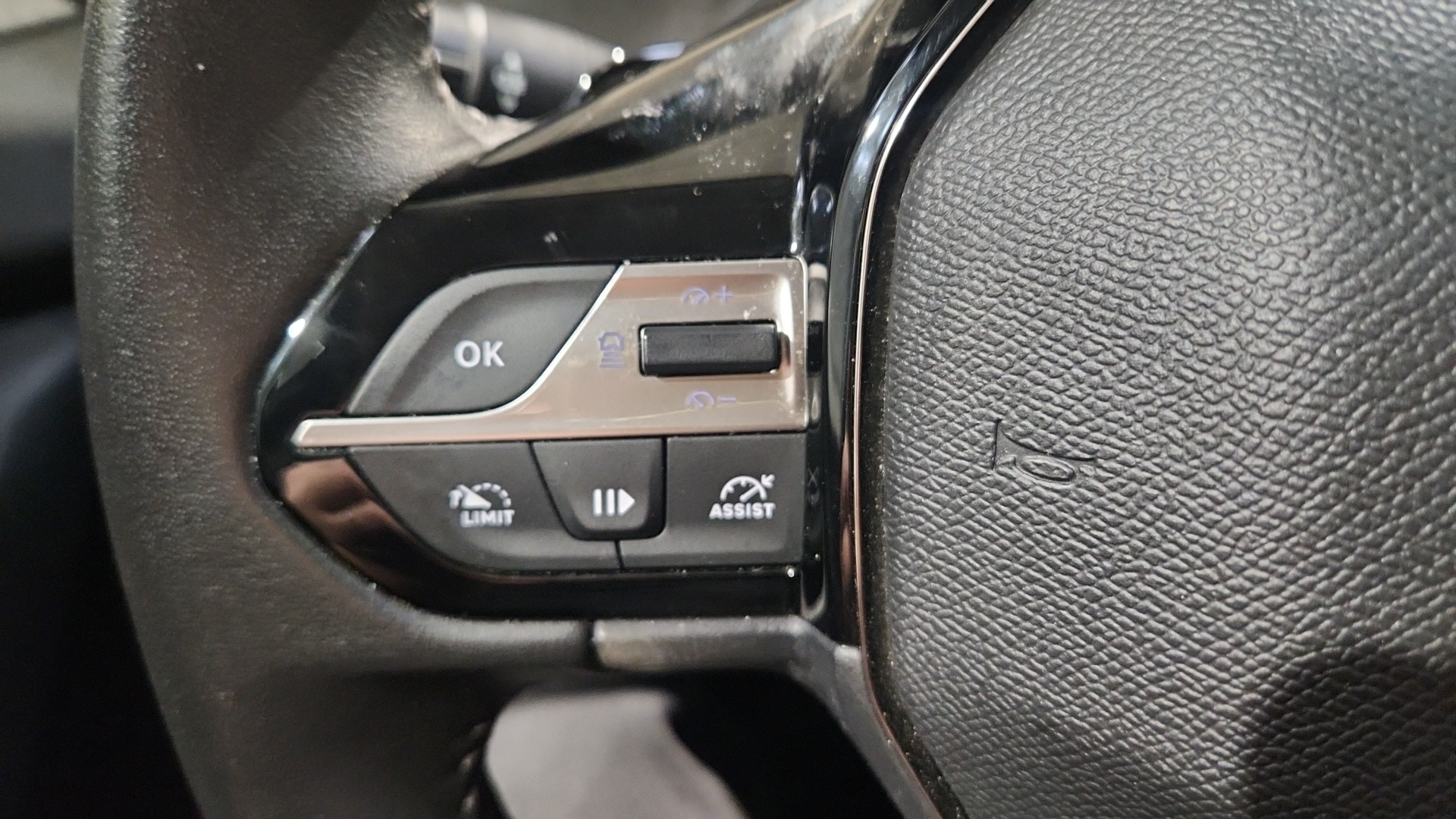 PEUGEOT 308 PureTech 130ch S&S EAT8 Allure - 5P