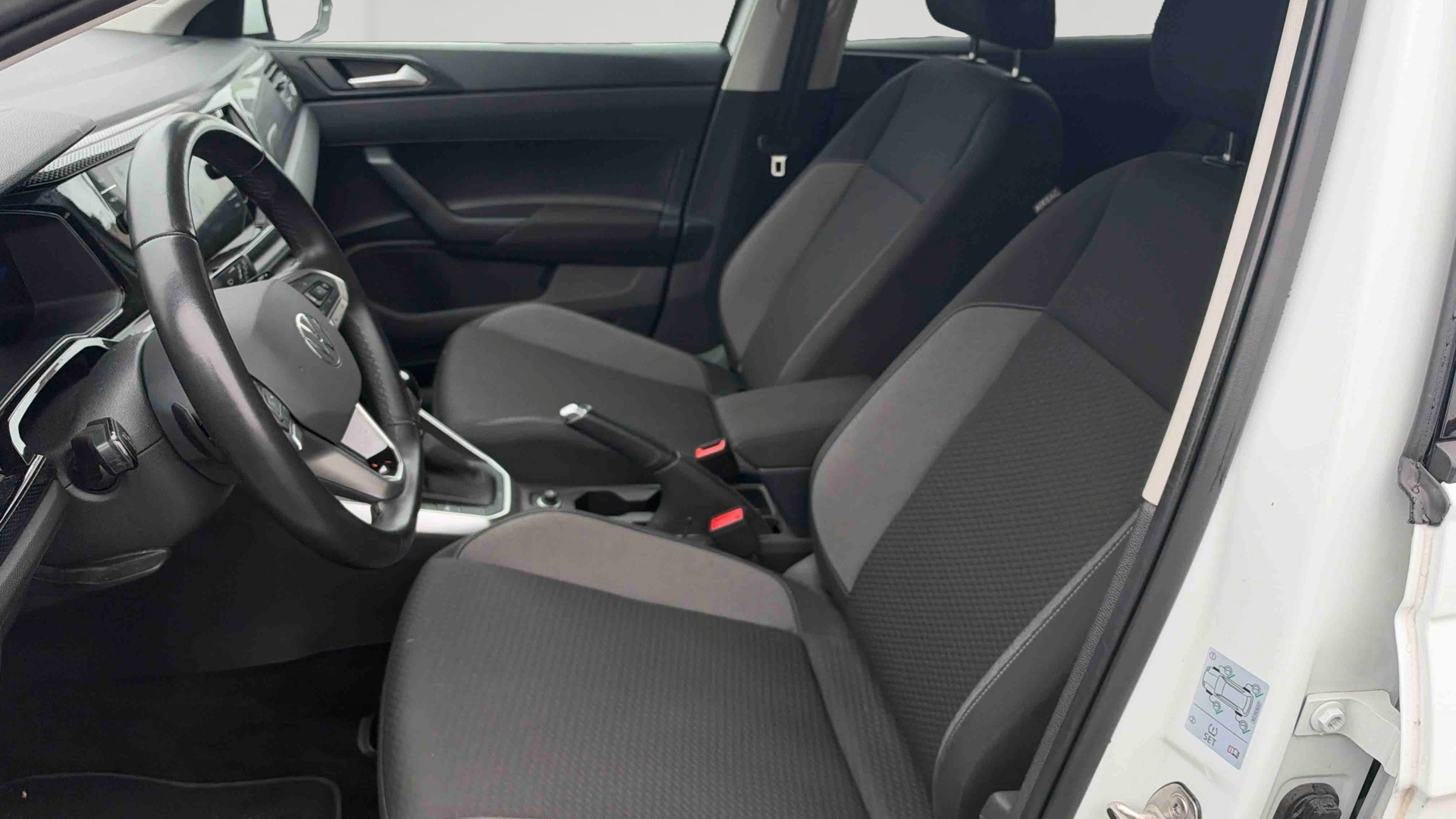 VOLKSWAGEN POLO Edition 1.0 TSI 95 DSG