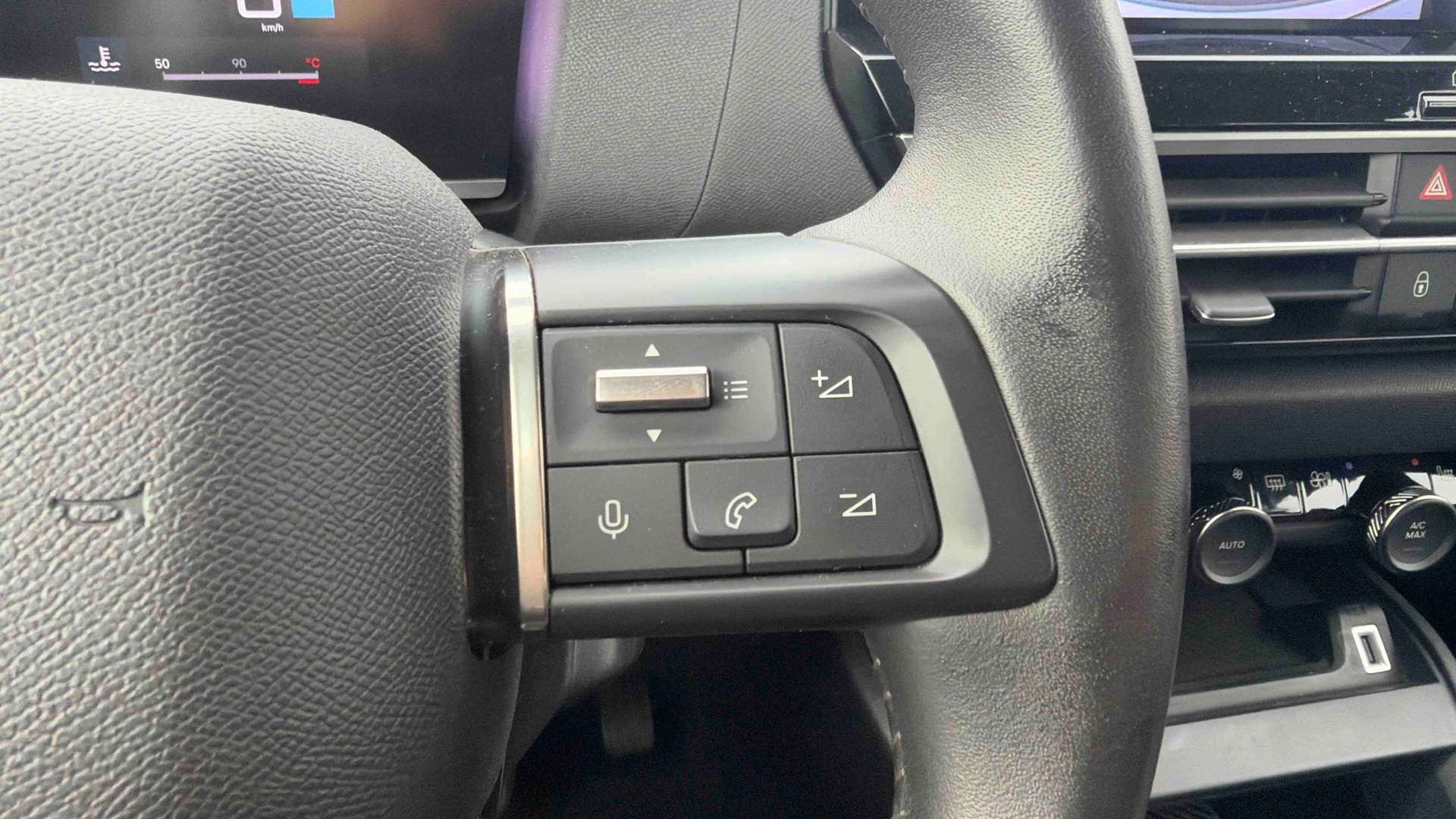 CITROEN C4 PURETECH 130CH.BVM PLUS