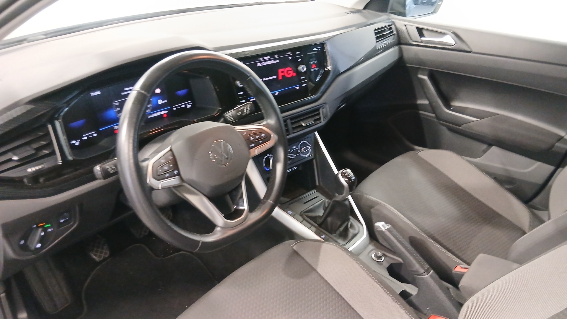 VOLKSWAGEN POLO Life 1.0 TSI 95