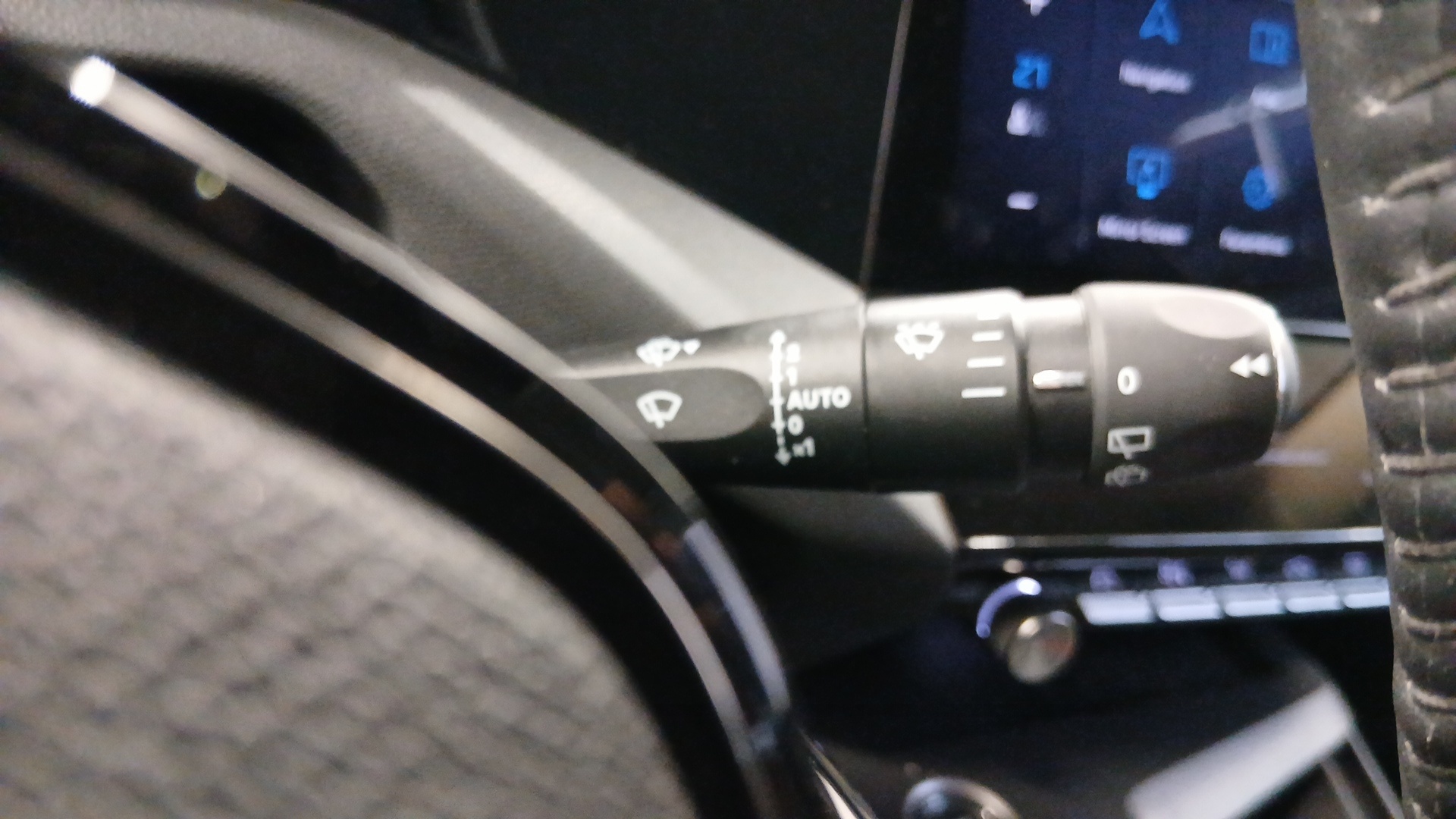 PEUGEOT 308 ALLURE HYBRID 180 E-EAT8