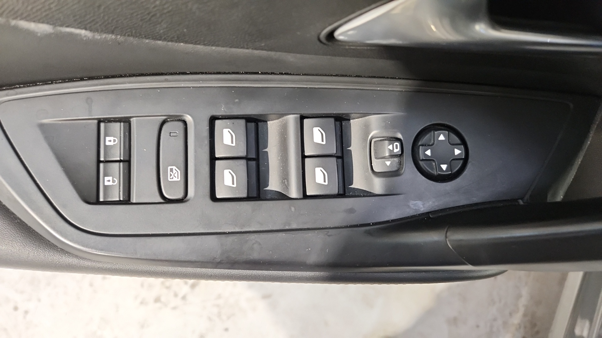 PEUGEOT 308 PureTech 130ch S&S EAT8 Allure - 5P