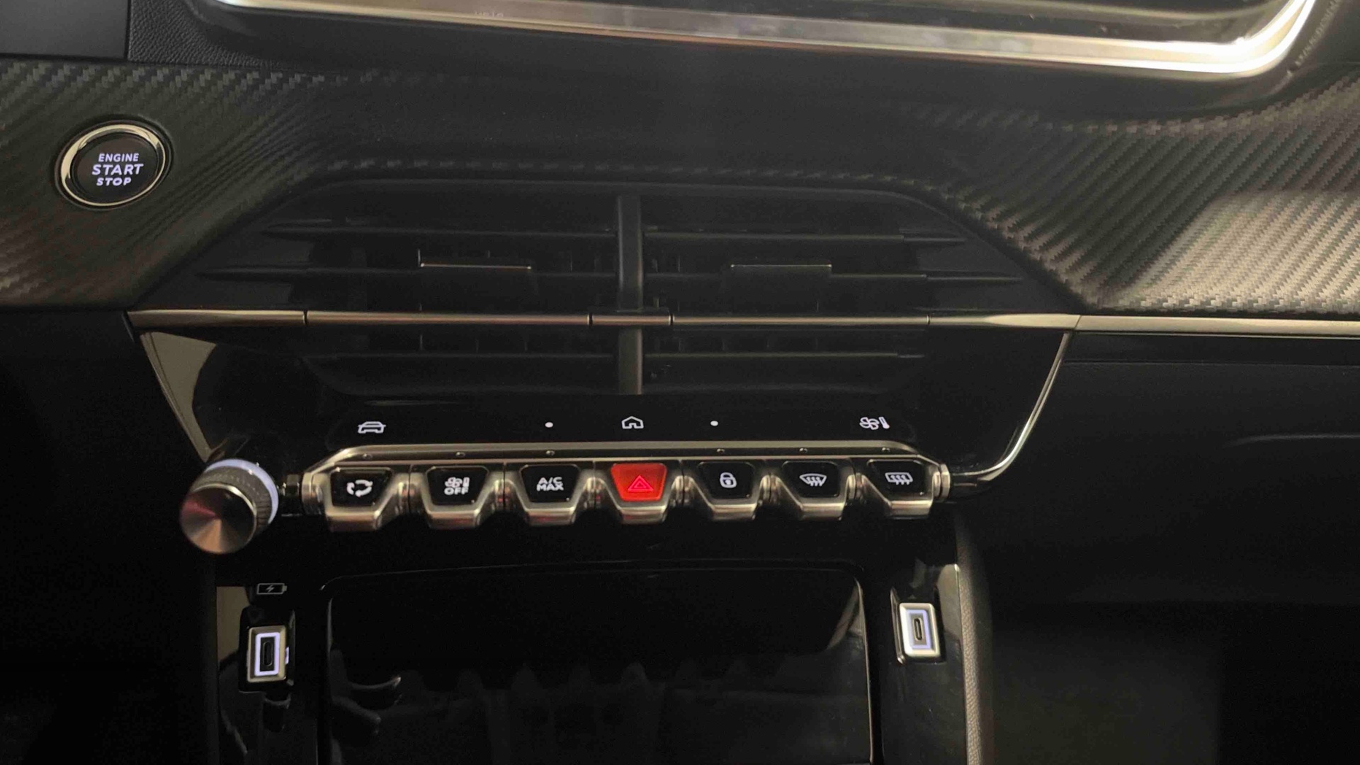 PEUGEOT 208 ALL PT100 BVM