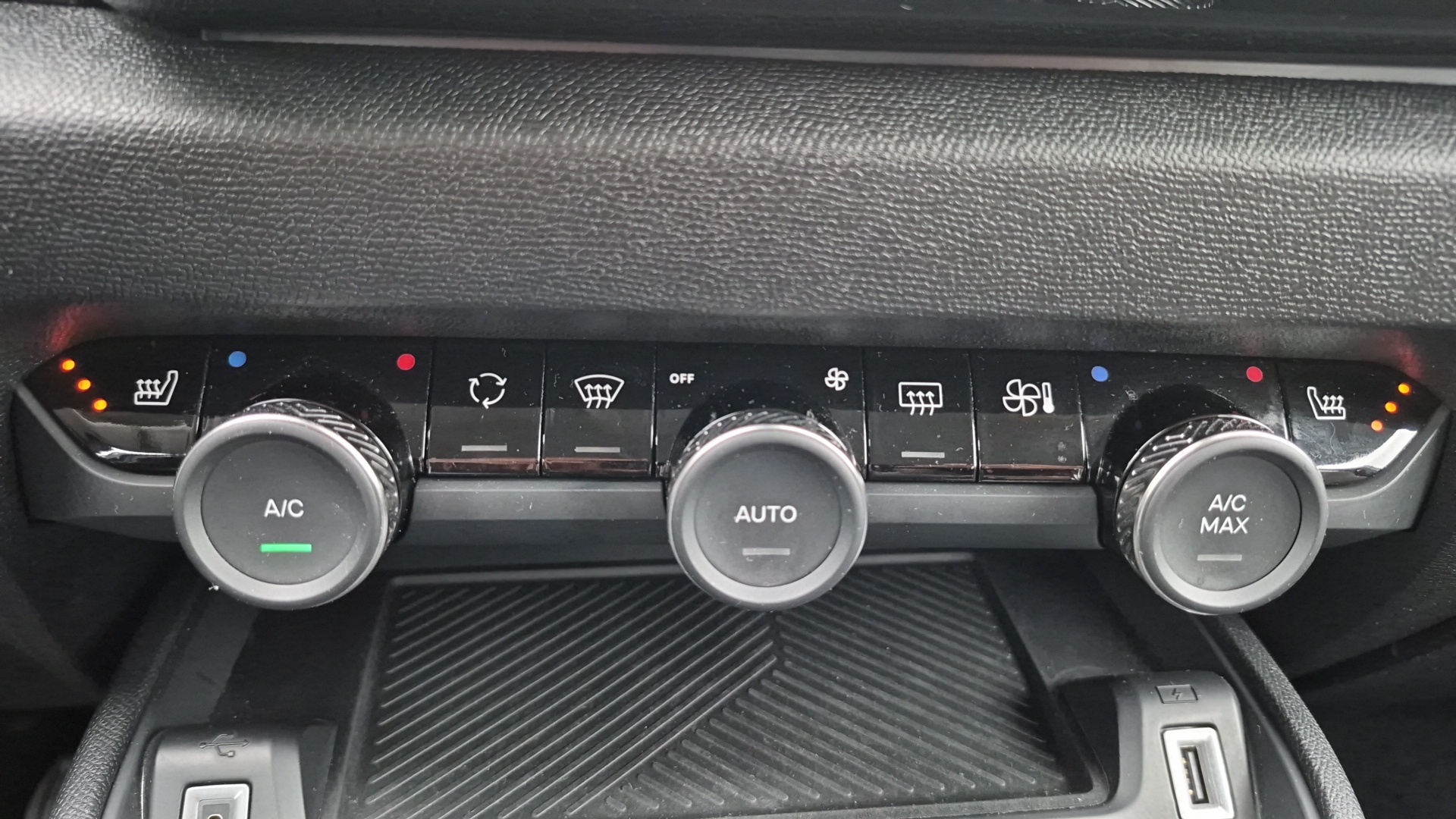 CITROEN C4 PURETECH 130CH.BVM PLUS