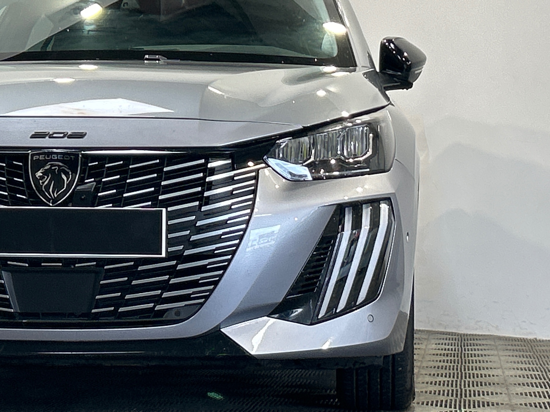 PEUGEOT 208 ALL PT100 BVM