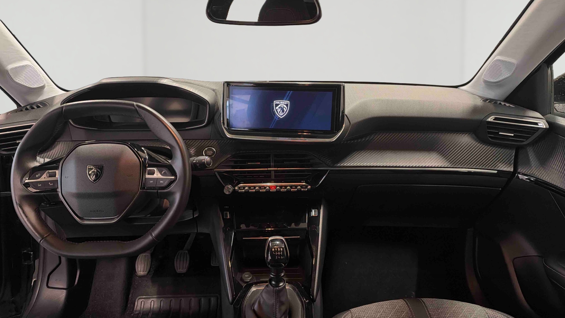 PEUGEOT 208 ALL PT100 BVM