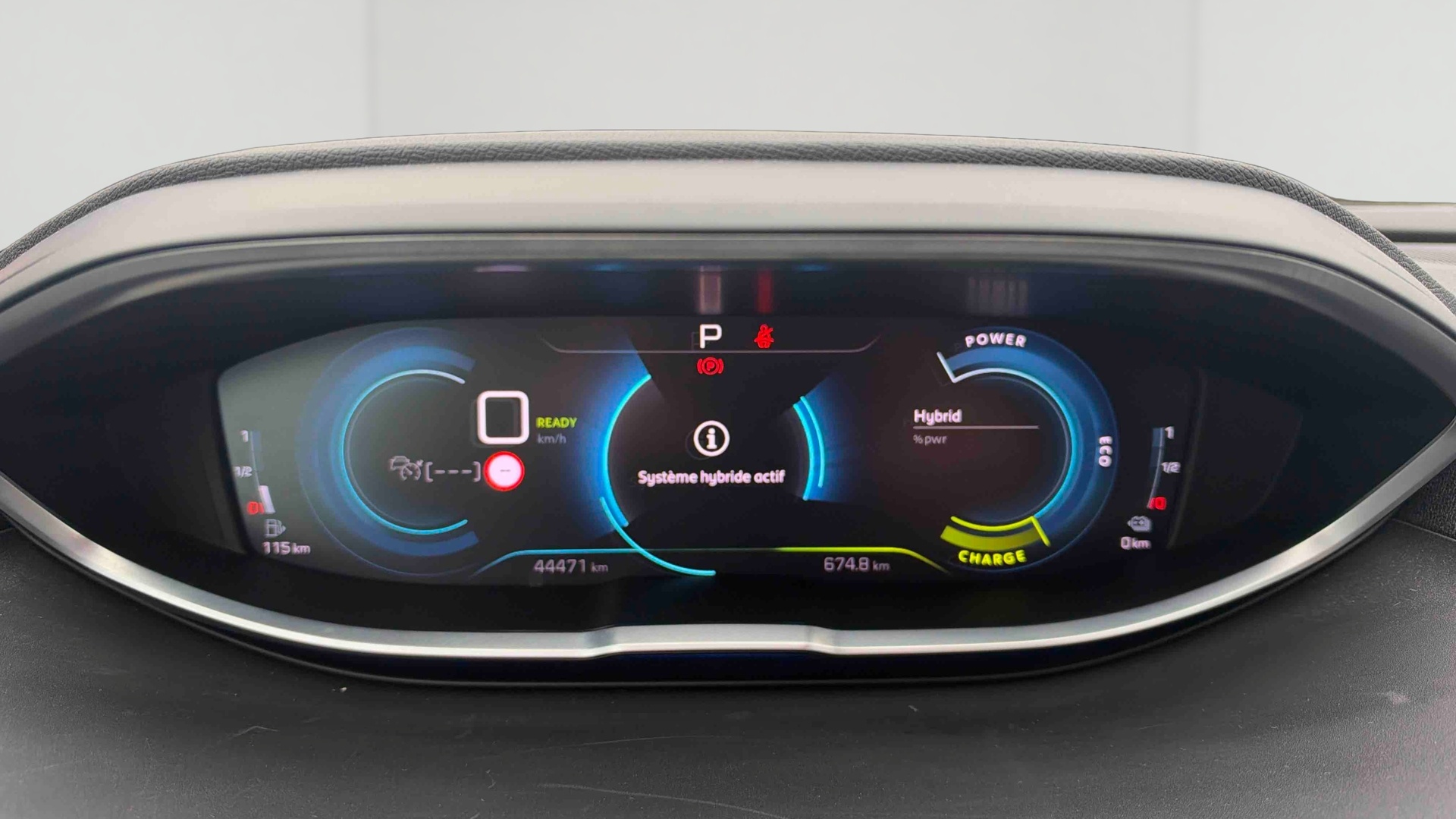 PEUGEOT 3008 ALLUREPK PLUG-IN HYB180 E-EAT8