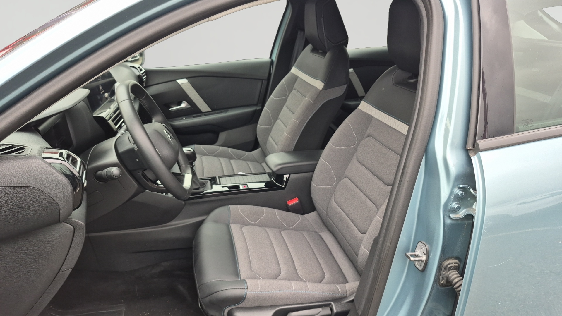 CITROEN C4 PURETECH 130CH.BVM PLUS
