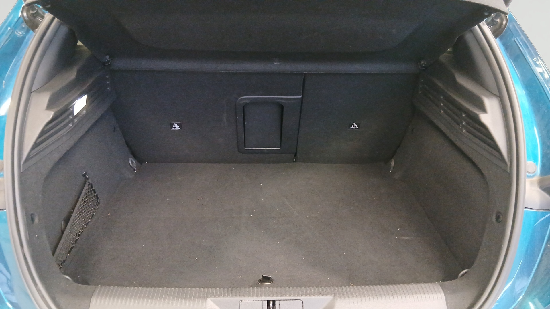 PEUGEOT 308 ALLURE HYBRID 180 E-EAT8