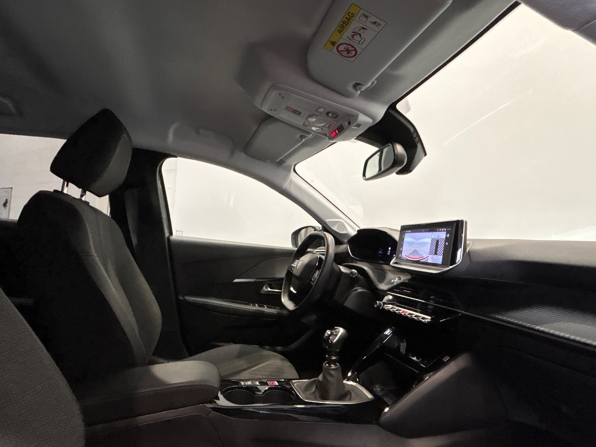 PEUGEOT 208 ALL PT100 BVM