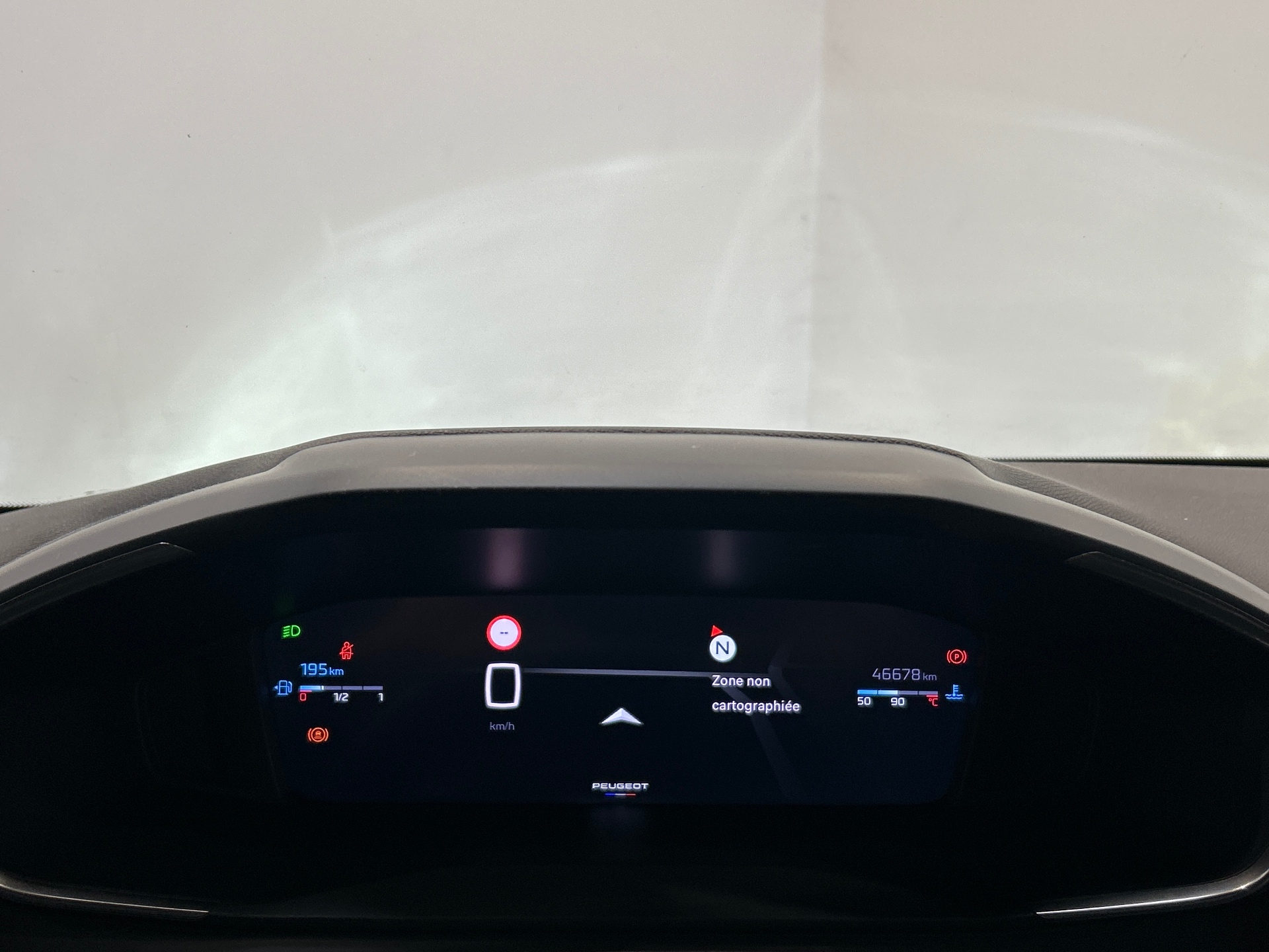 PEUGEOT 208 ALL PT100 BVM