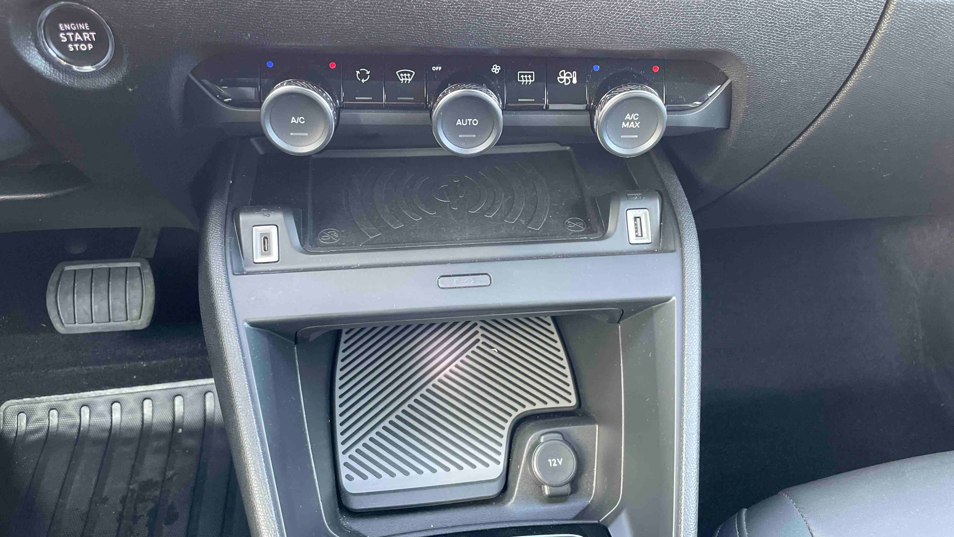 CITROEN C4 Hybride 136 e-DCS6 Max