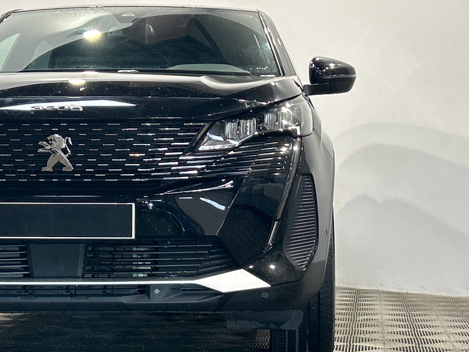PEUGEOT 3008 ALLUREPK PLUG-IN HYB180 E-EAT8