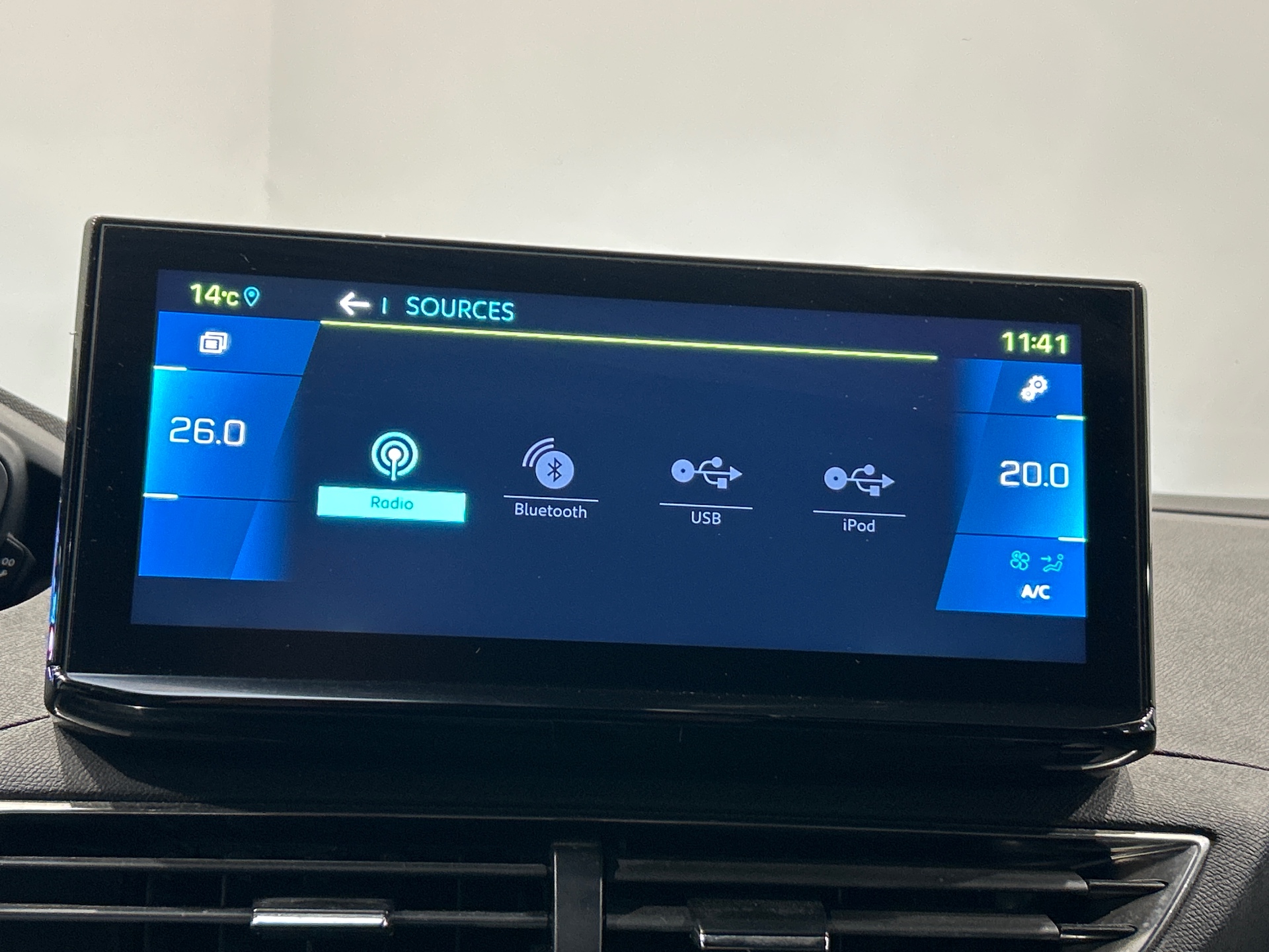 PEUGEOT 3008 ALLUREPK PLUG-IN HYB180 E-EAT8