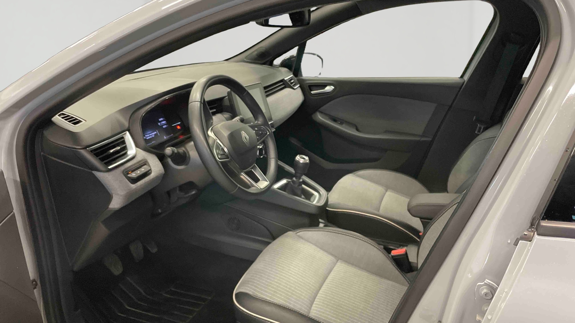 RENAULT CLIO V techno TCe 90 phase 2