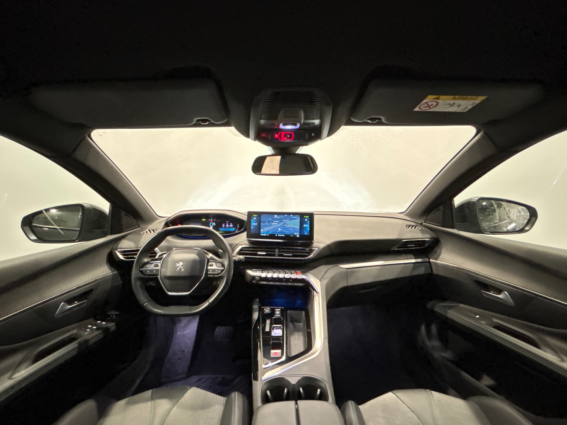 PEUGEOT 3008 ALLUREPK PLUG-IN HYB180 E-EAT8