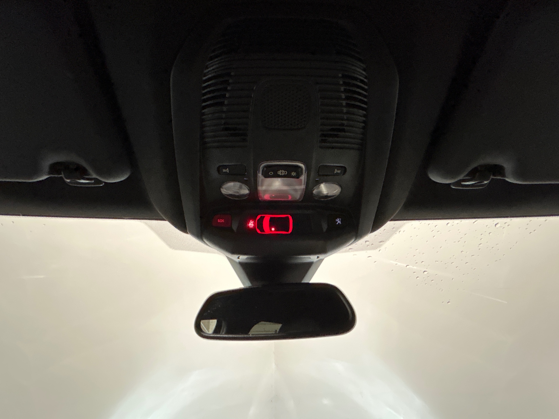 PEUGEOT 3008 ALLUREPK PLUG-IN HYB180 E-EAT8