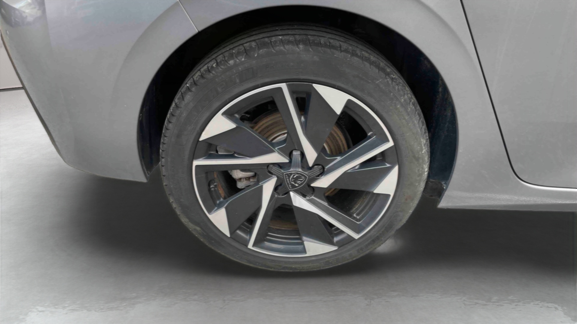 PEUGEOT 308 Hybrid 145 e-DCS6 Allure