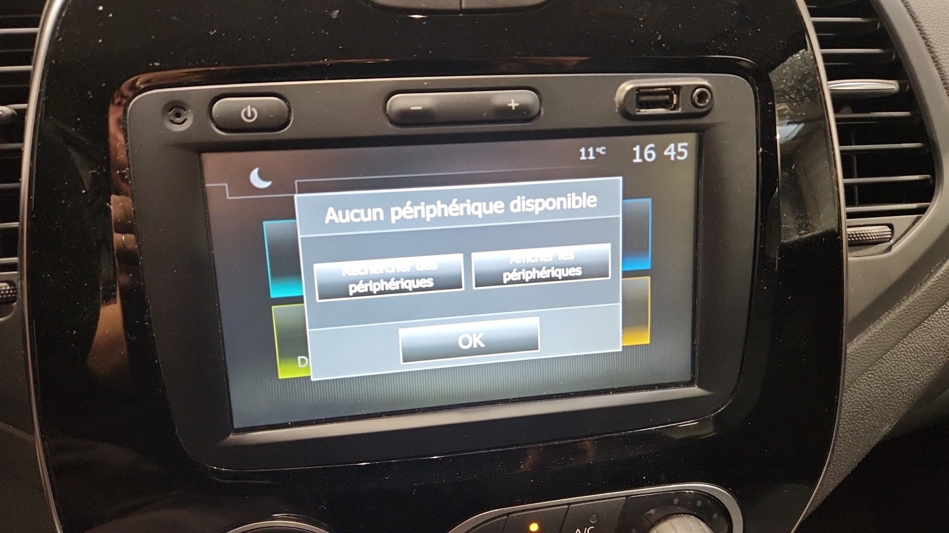 RENAULT CAPTUR TCe 90 - 19 Intens