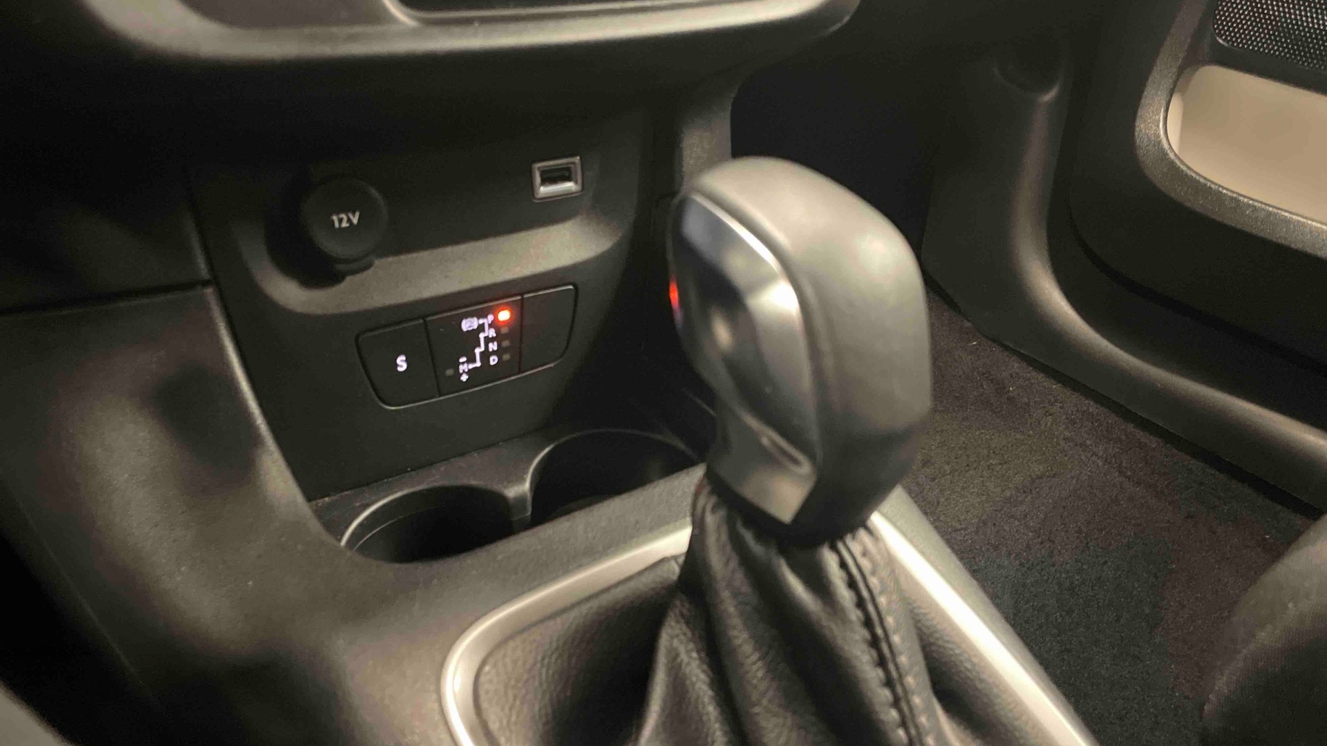 CITROEN C3 PureTech 110 ch EAT6 Max