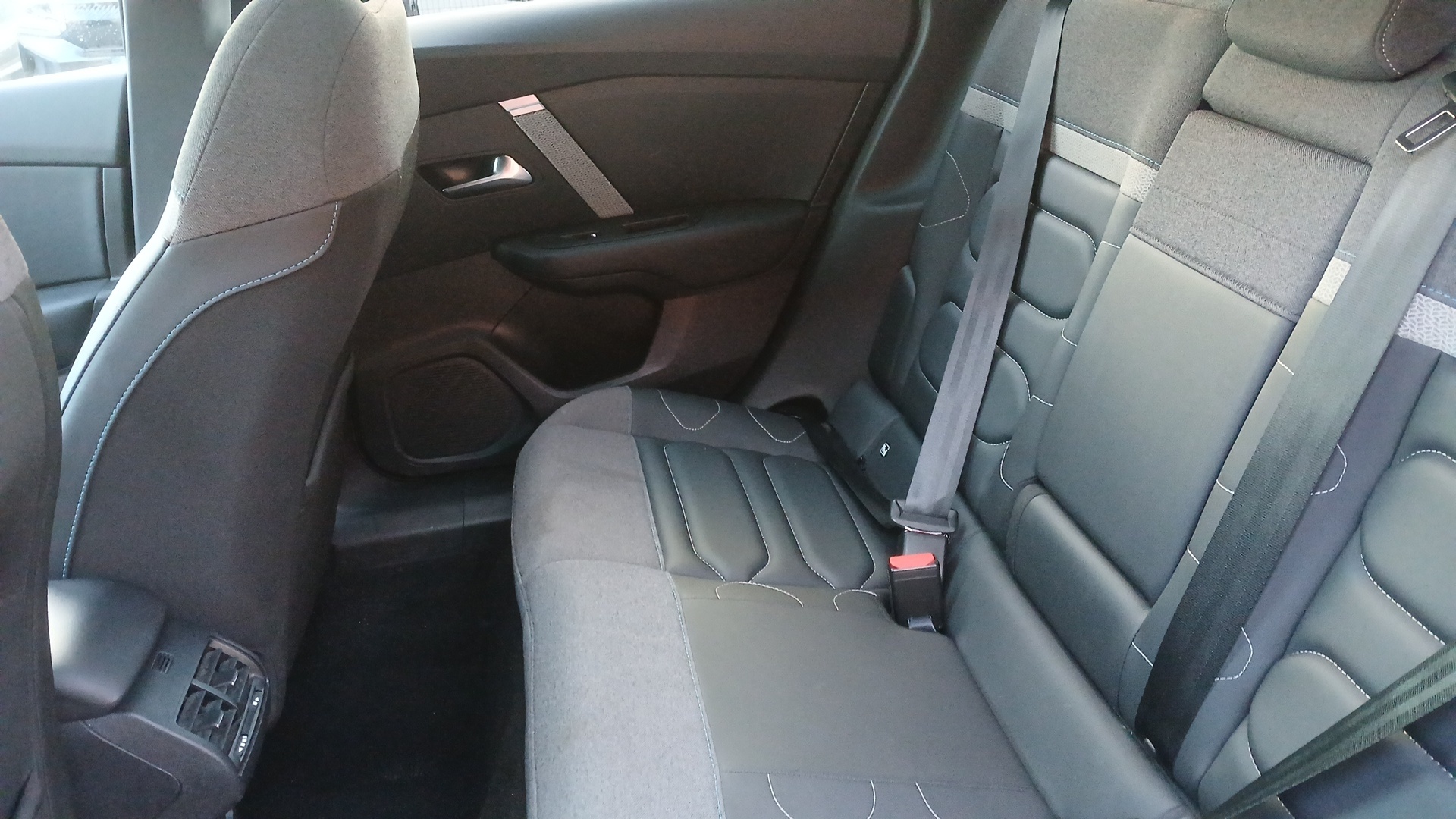 CITROEN C4 BHDI 130 S&S EAT8 MAX