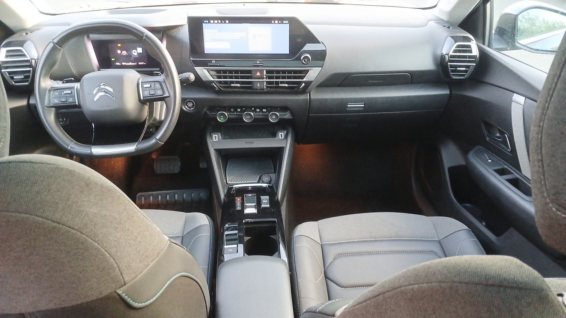 CITROEN C4 BHDI 130 S&S EAT8 MAX