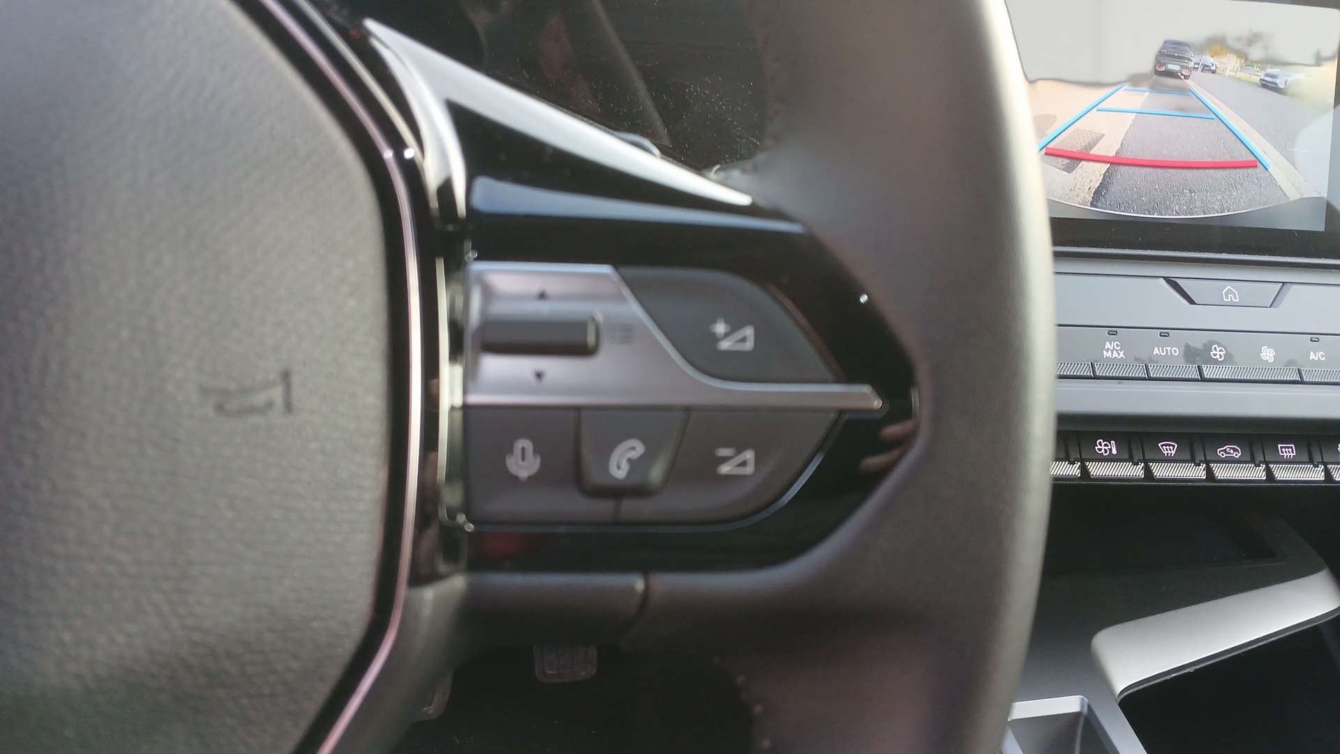 PEUGEOT 308 Allure BlueHDI 130 ch S&S EAT8