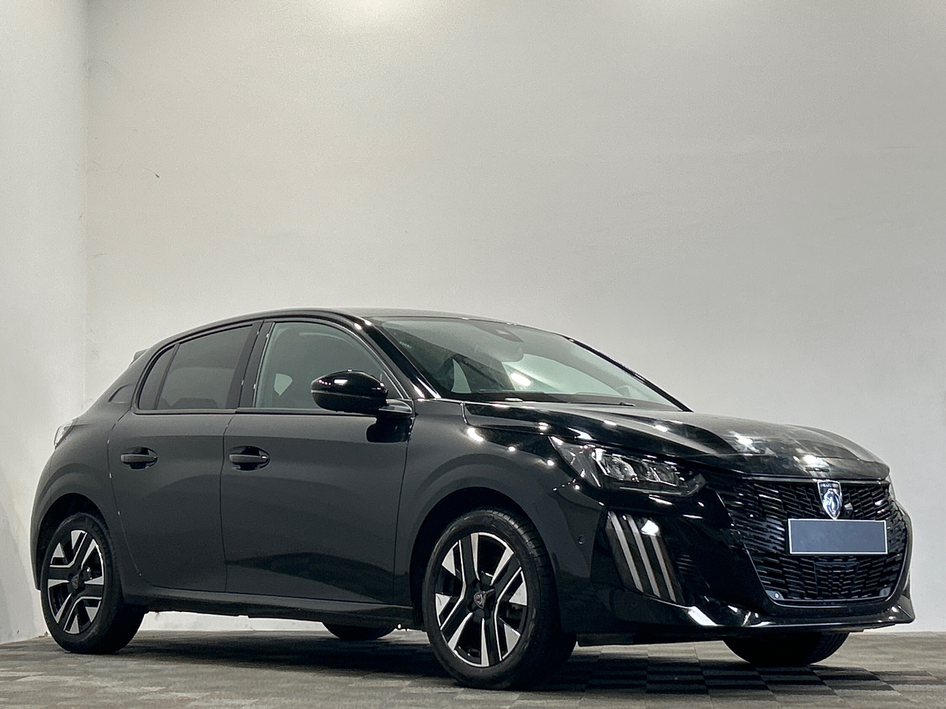 PEUGEOT 208 ALL PT100 BVM