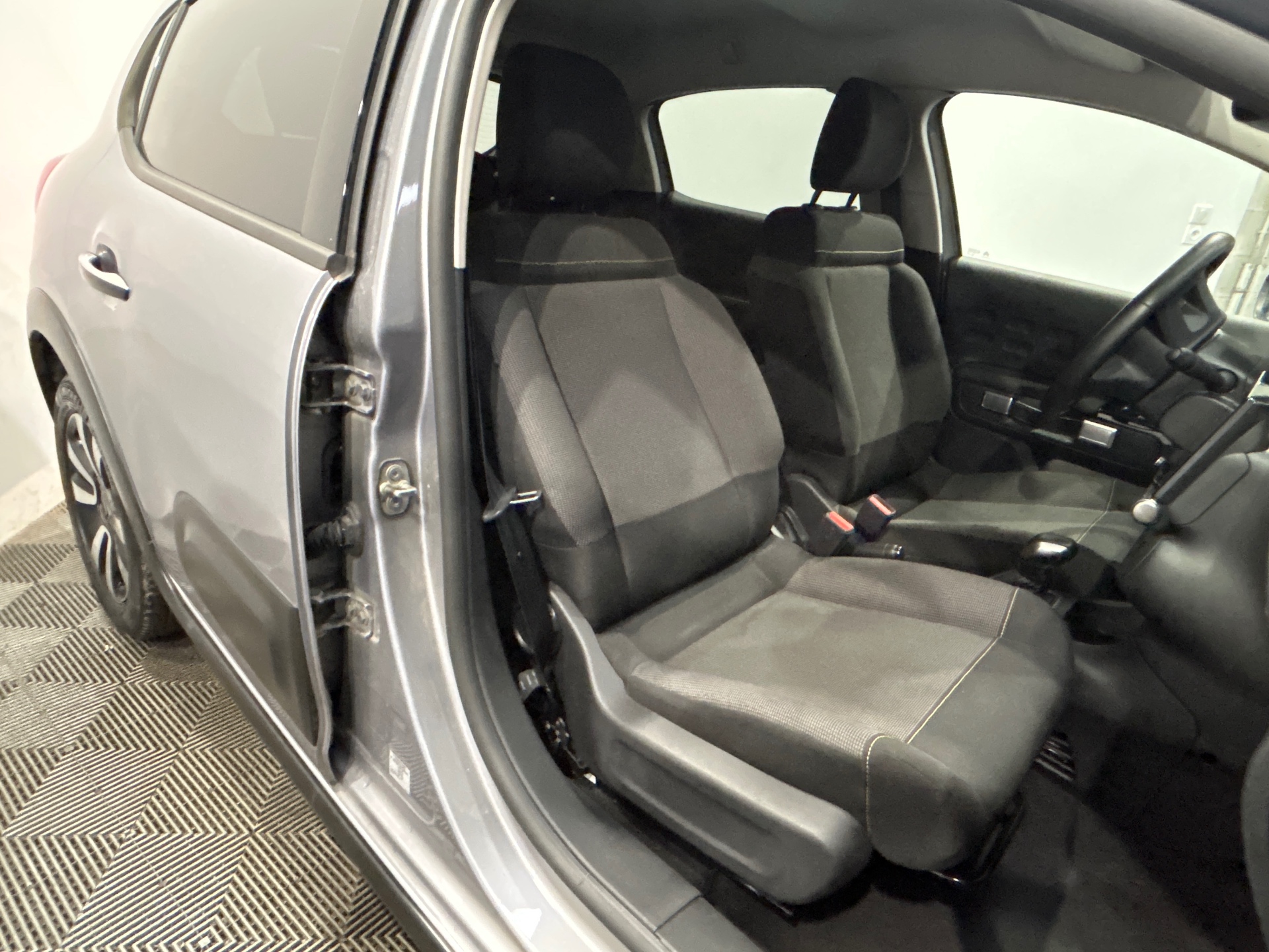 CITROEN C3 PURETECH 110 S&S EAT6 MAX