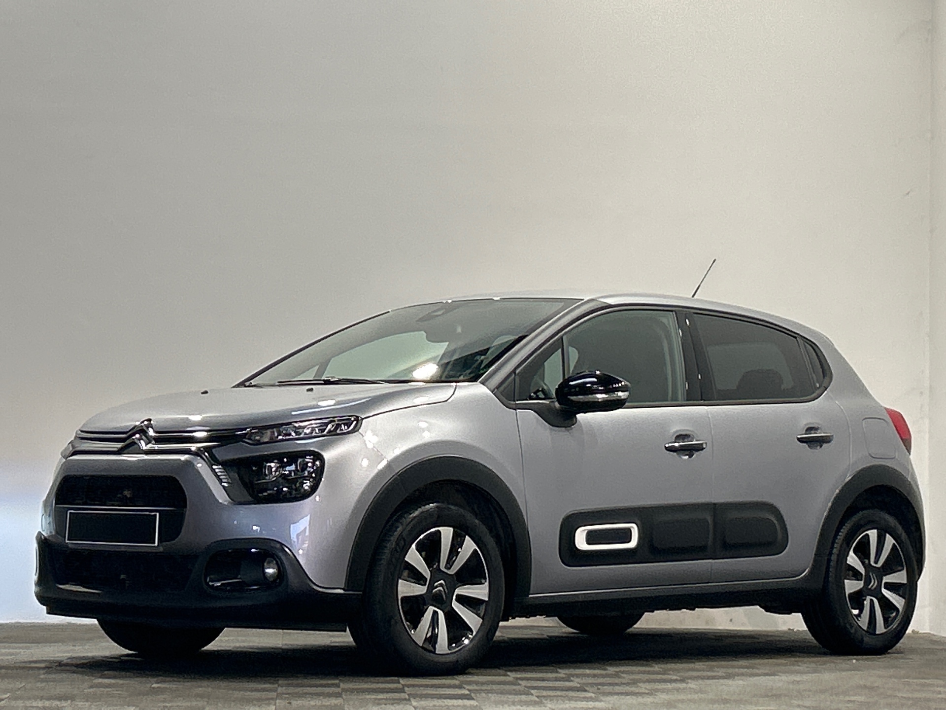 CITROEN C3 PURETECH 110 S&S EAT6 MAX