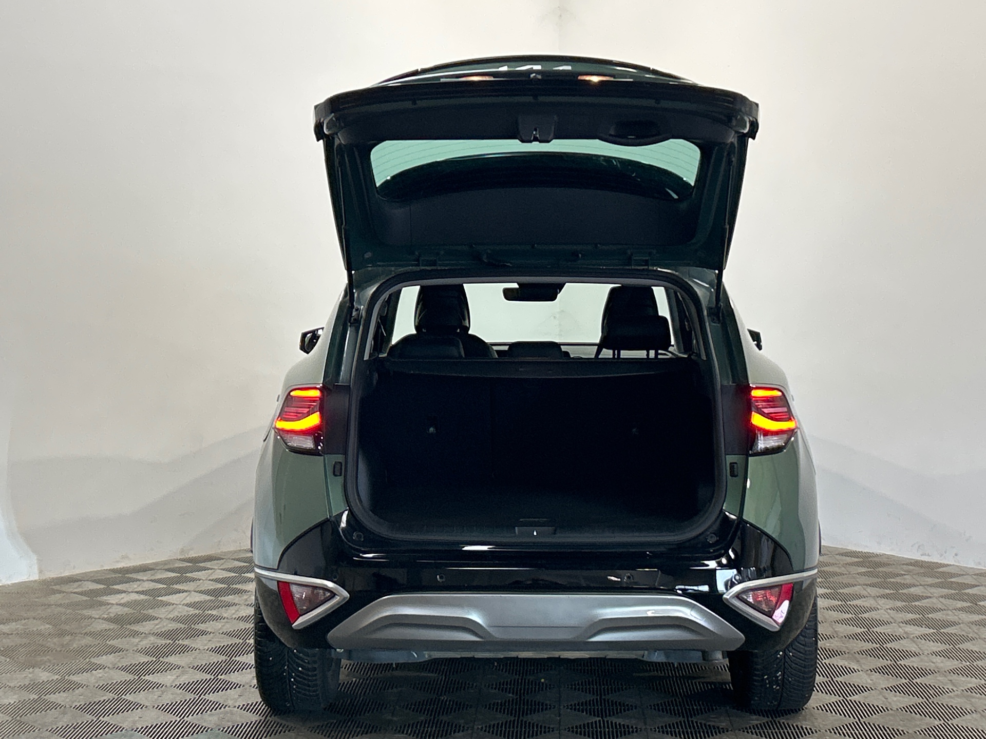 KIA SPORTAGE 1.6 T-GDi 230ch ISG Hybride BVA6 4x4 Design