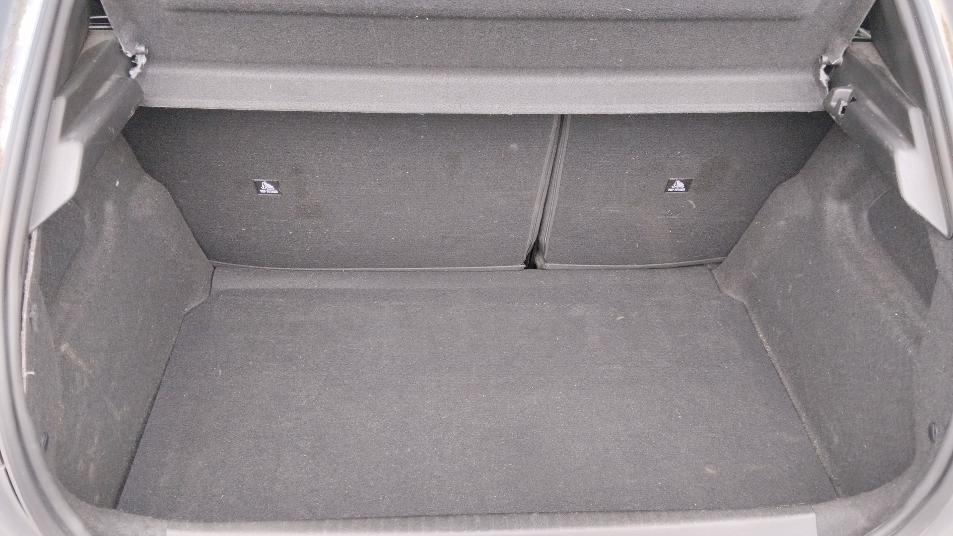 PEUGEOT 208 ALLURE PT100 BVM
