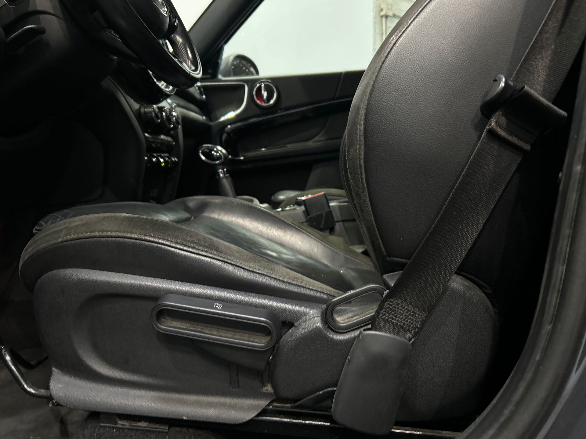 MINI COUNTRYMAN F60 Cooper SE 136ch + 88ch Exquisite ALL4 BVA