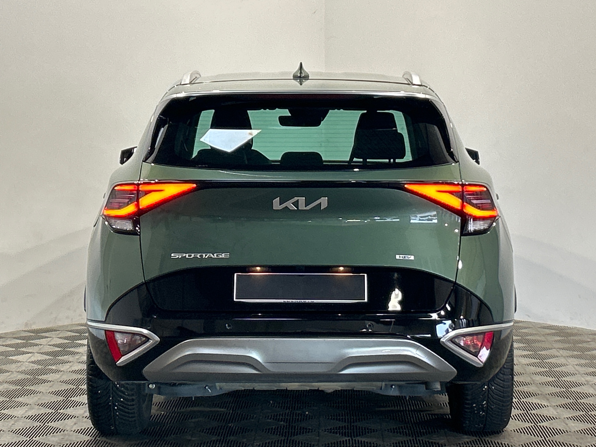 KIA SPORTAGE 1.6 T-GDi 230ch ISG Hybride BVA6 4x4 Design