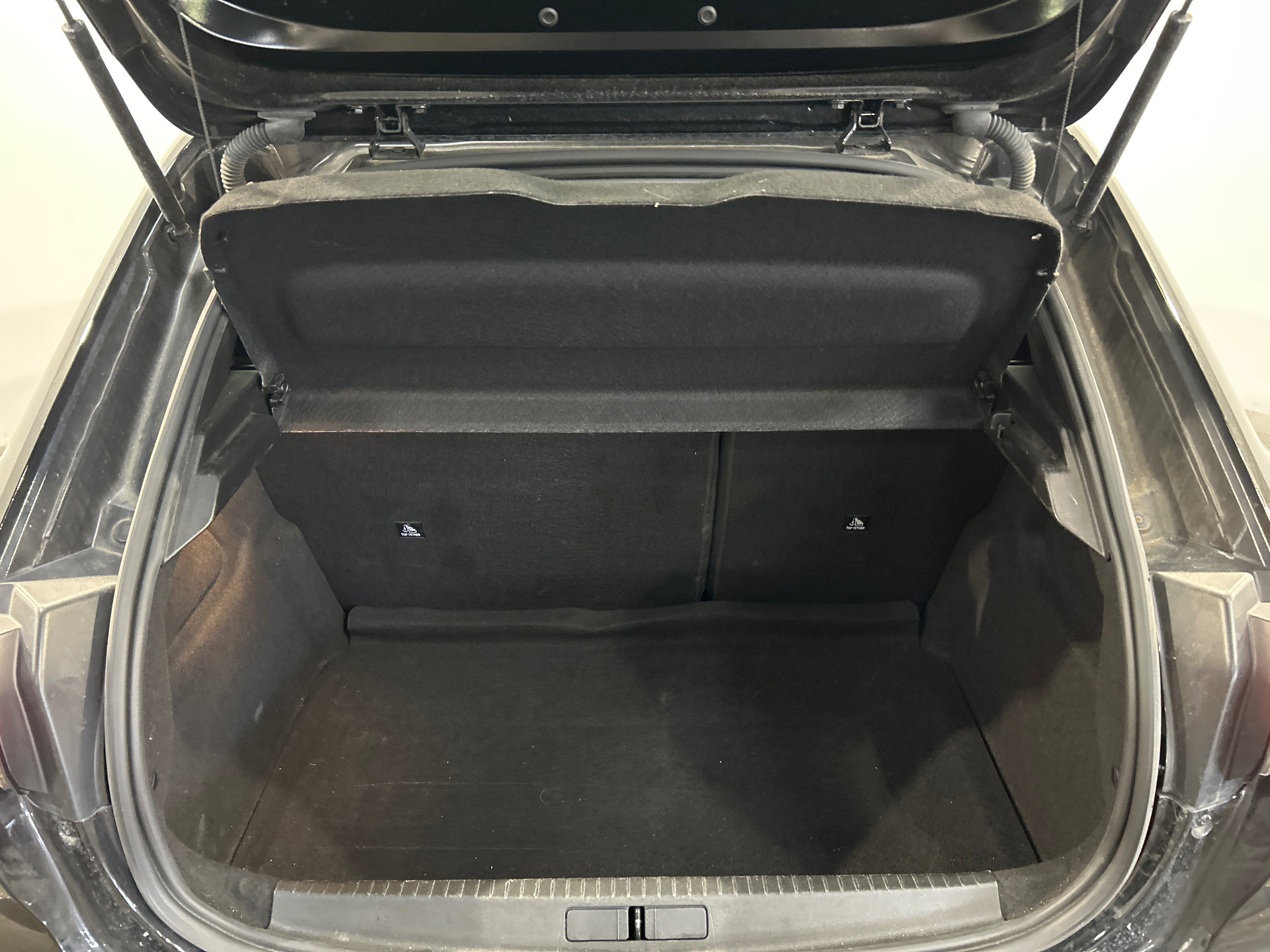 PEUGEOT 208 ALL PT100 BVM