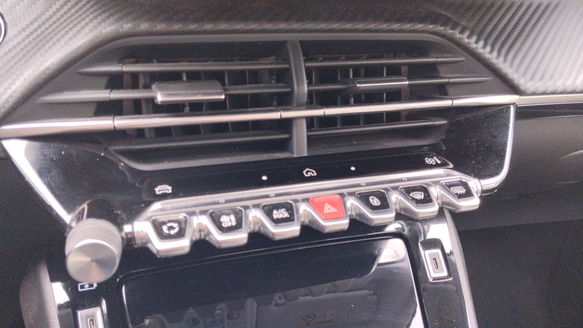 PEUGEOT 208 ALLURE PT100 BVM