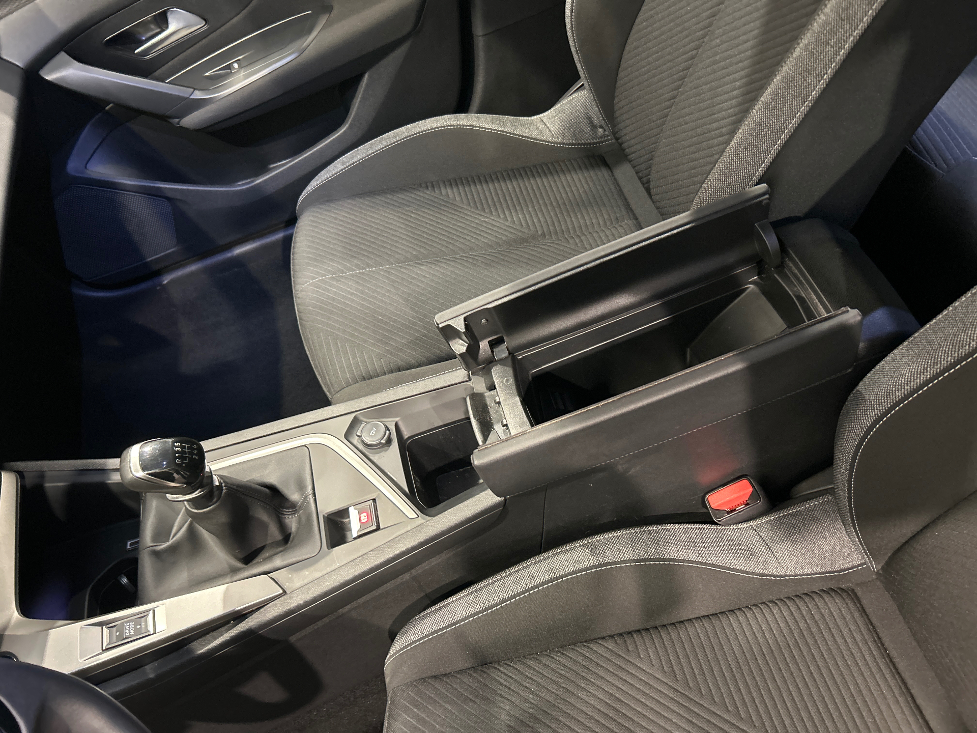 PEUGEOT 308 ACTIVE PACK PTECH 130 S&S BVM6