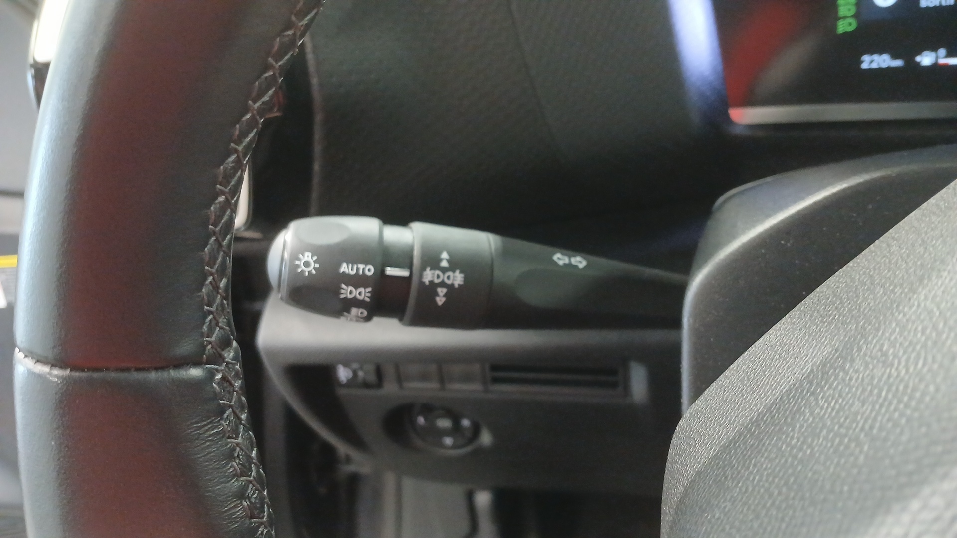 CITROEN C4 PureTech 130 EAT8 Max